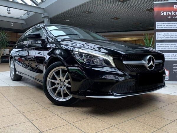 Mercedes-Benz CLA 220 – Image 2