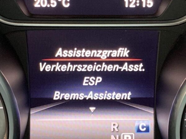Mercedes-Benz CLA 220 – Image 12