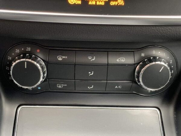 Mercedes-Benz CLA 220 – Image 19