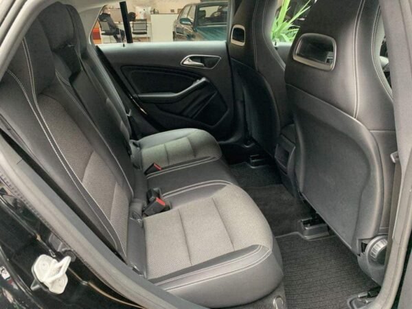Mercedes-Benz CLA 220 – Image 23