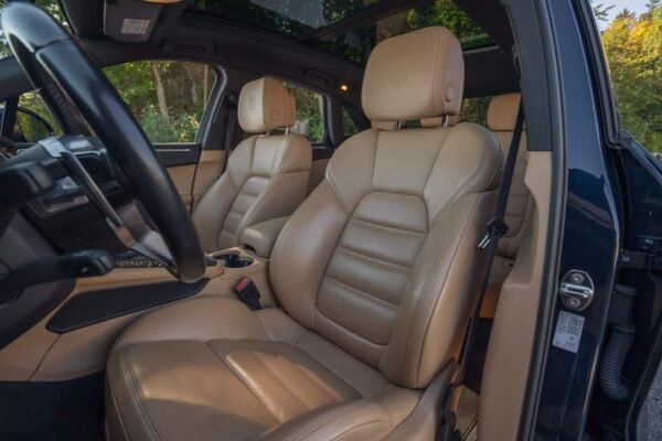 Porsche Macan – Image 12