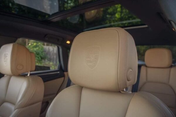 Porsche Macan – Image 17