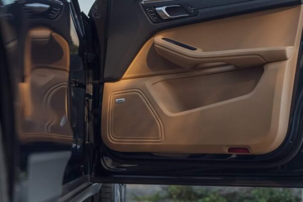 Porsche Macan – Image 31