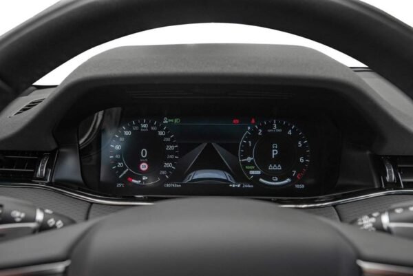 Range Rover Evoque – Image 10
