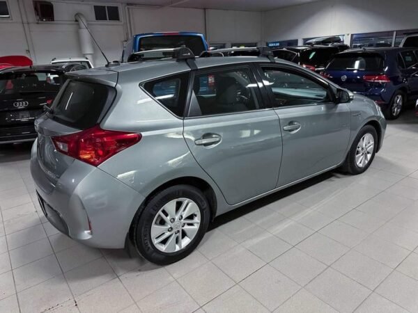 Toyota Auris – Image 5