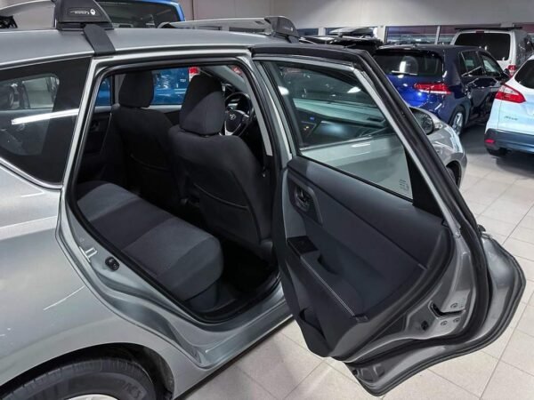 Toyota Auris – Image 27