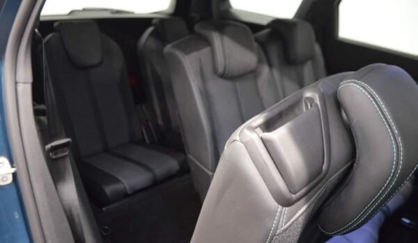 Peugeot 5008 Allure – Image 9