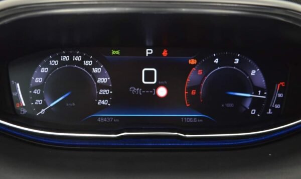 Peugeot 5008 Allure – Image 19