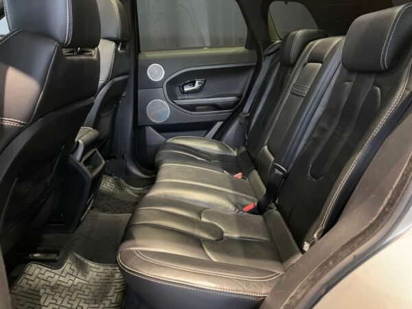 Range Rover Evoque – Image 11