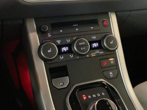 Range Rover Evoque – Image 21