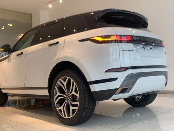 Range Rover Evoque Velar – Image 5