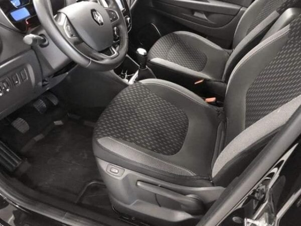 Renault Captur – Image 7