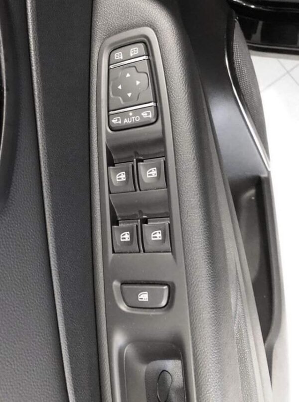 Renault Captur – Image 14