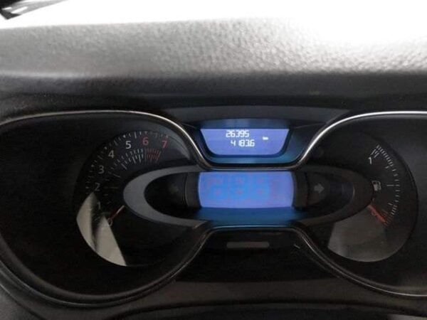Renault Captur – Image 11