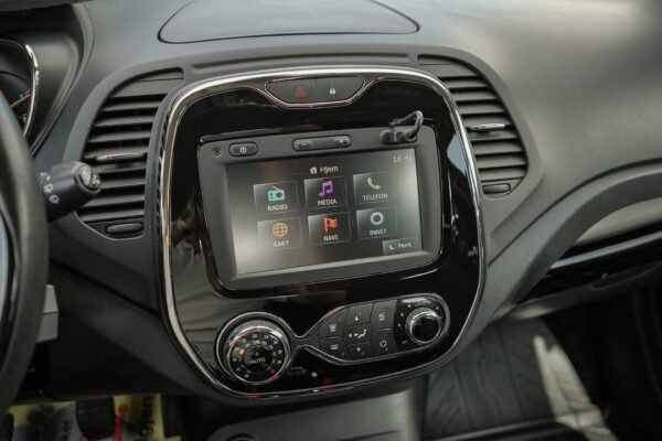 Renault Captur – Image 20