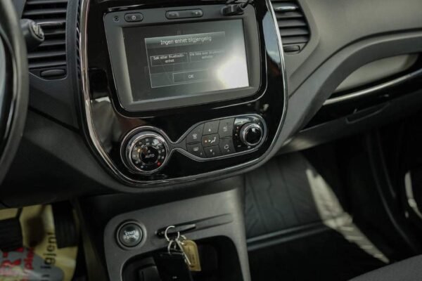 Renault Captur – Image 24