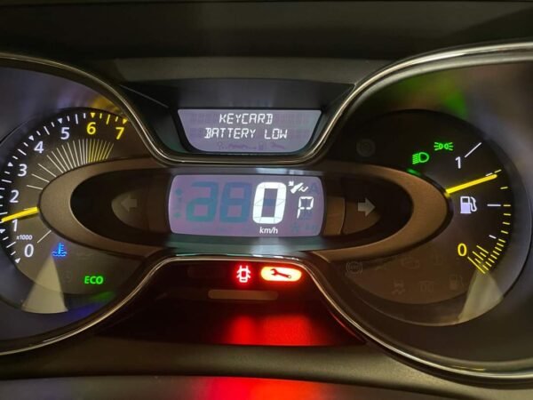 Renault Captur – Image 9