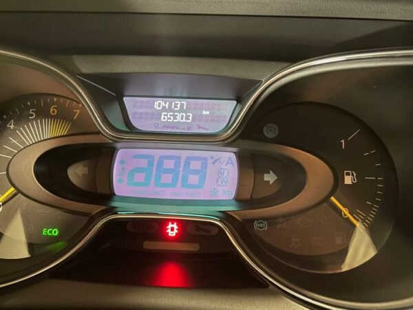 Renault Captur – Image 17