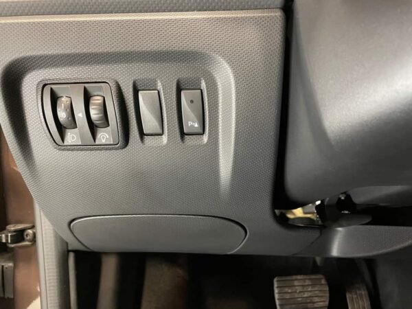 Renault Captur – Image 24