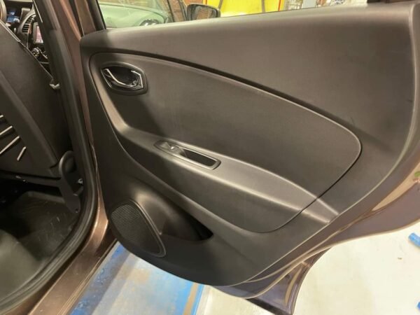 Renault Captur – Image 23