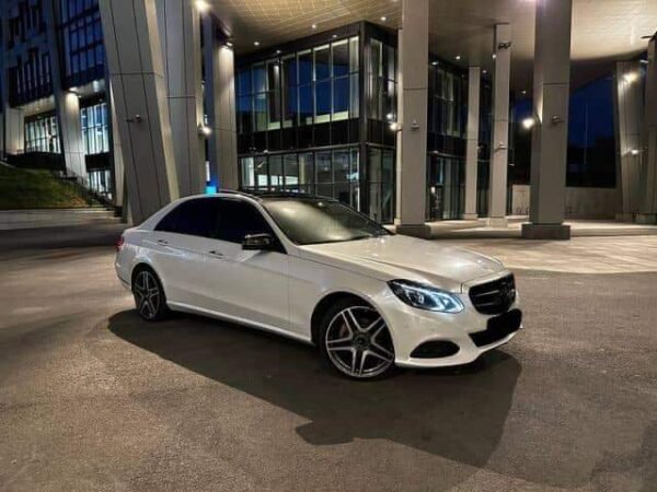 Mercedes-Benz E-classe – Image 2