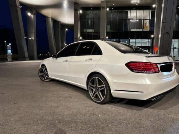 Mercedes-Benz E-classe – Image 9