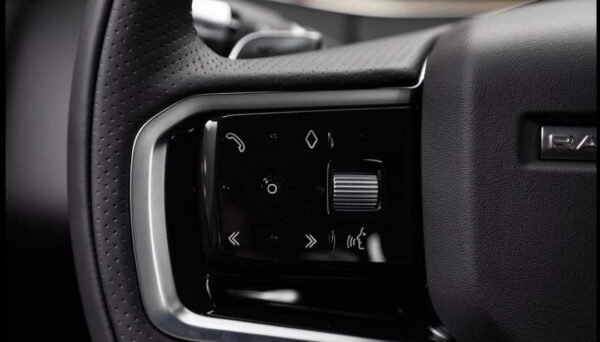 RANGE ROVER ÉVOQUE – Image 8
