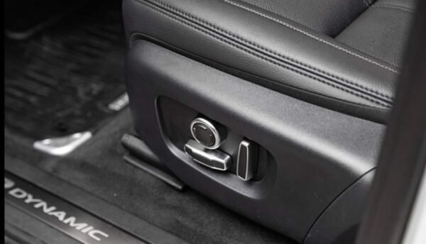 RANGE ROVER ÉVOQUE – Image 23