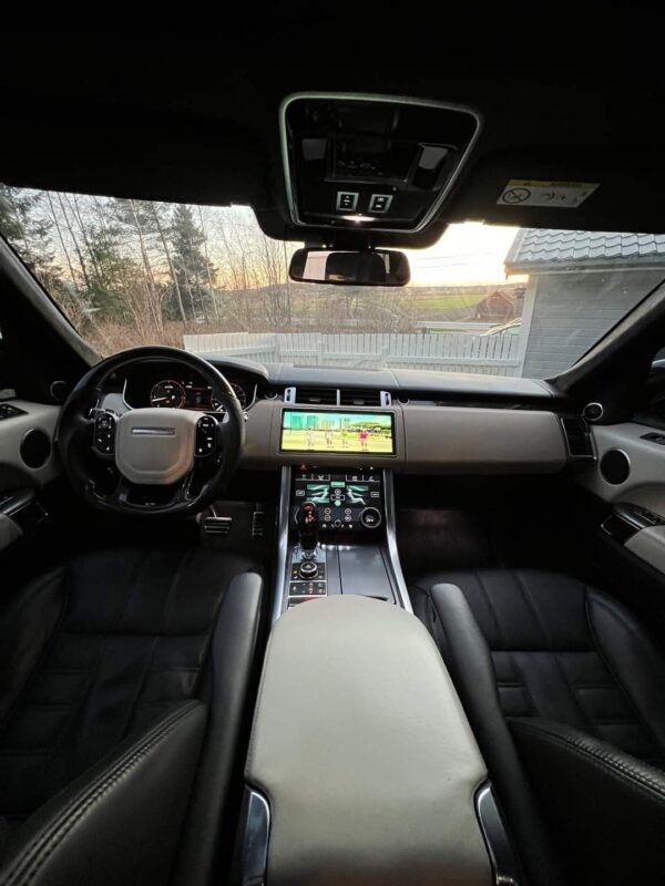 Range Rover Sport SVR – Image 2