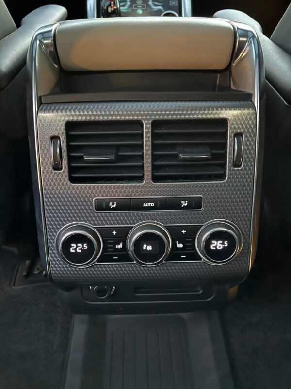 Range Rover Sport SVR – Image 18