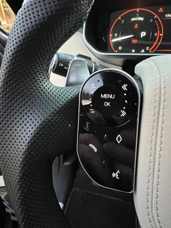 Range Rover Sport SVR – Image 24