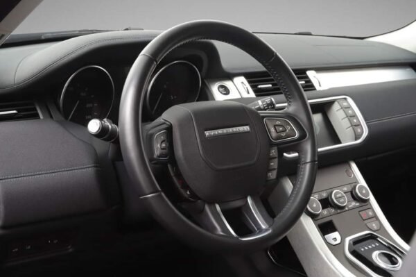 Land Rover Range Rover Evoque – Image 24