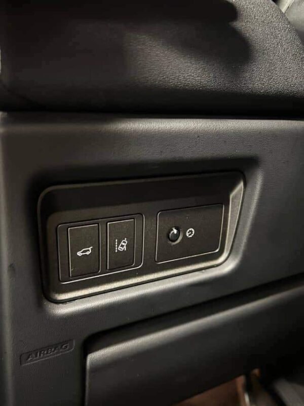Land Rover Range Rover Evoque – Image 11