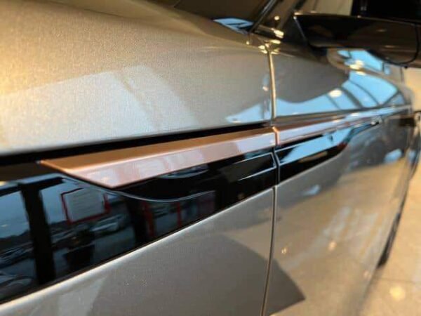 Range Rover Velar – Image 18