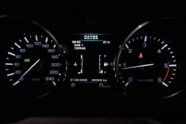 Range Rover Evoque – Image 12