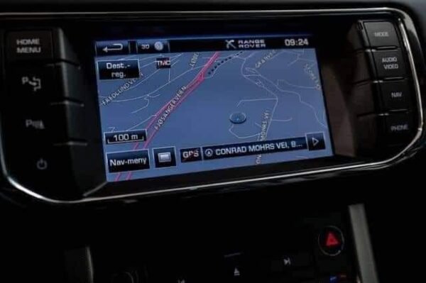 Range Rover Evoque – Image 11
