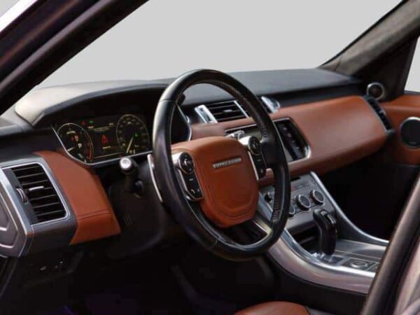 Range Rover Sport – Image 26