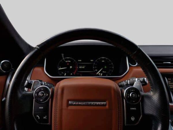 Range Rover Sport – Image 24