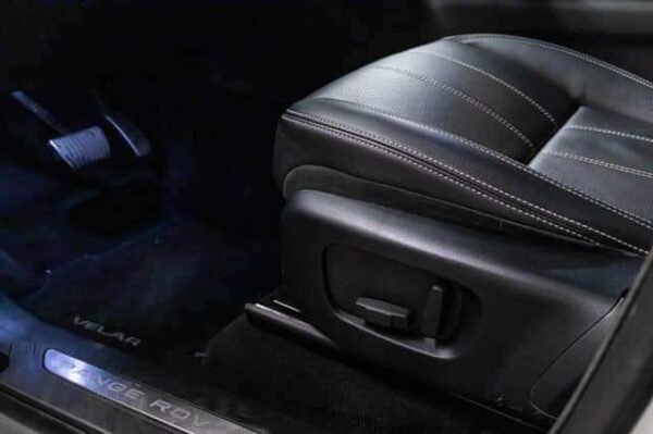 Range Rover Velar – Image 15
