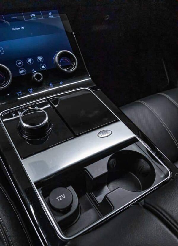 Range Rover Velar – Image 30