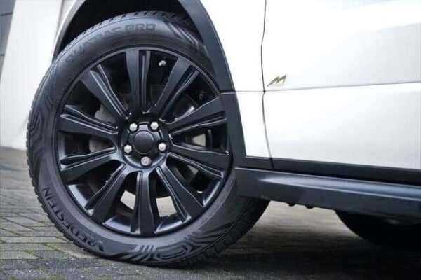 Range Rover Evoque – Image 9