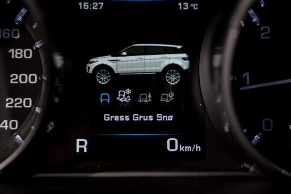 Range Rover Evoque – Image 18