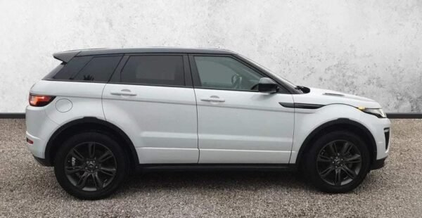 Range Rover Evoque  – Image 21