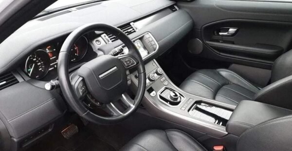 Range Rover Evoque  – Image 20