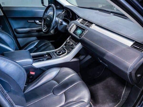 Range Rover Evoque – Image 23