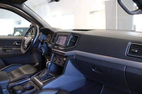 Volkswagen Amarok – Image 15