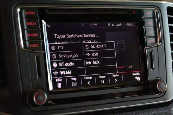 Volkswagen Amarok – Image 28