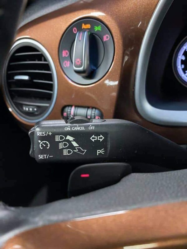 Volkswagen Beetle – Image 22