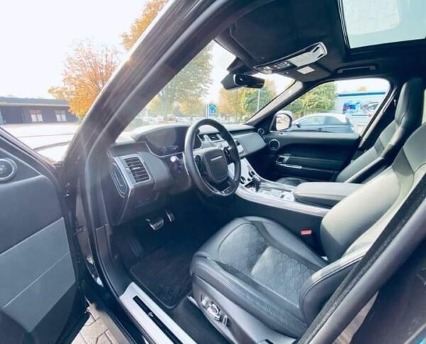 Range Rover Sport – Image 16