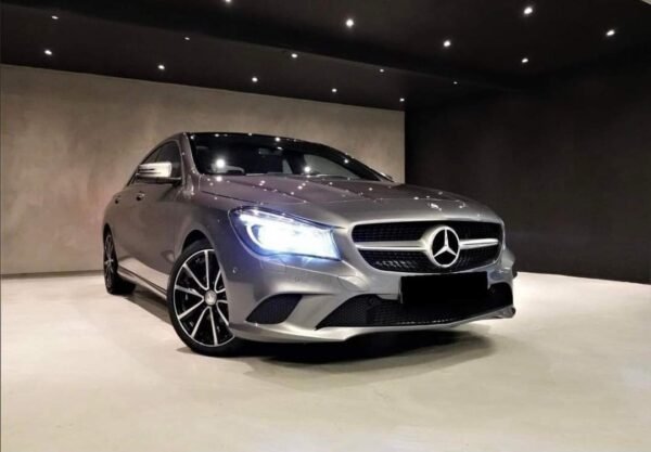 Mercedes-Benz CLA